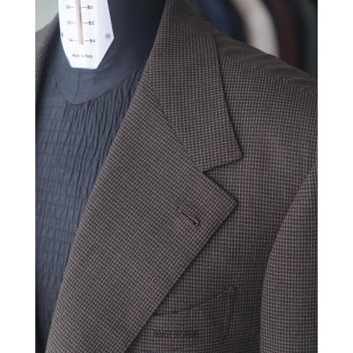 SW4102 by Toast Bespoke
